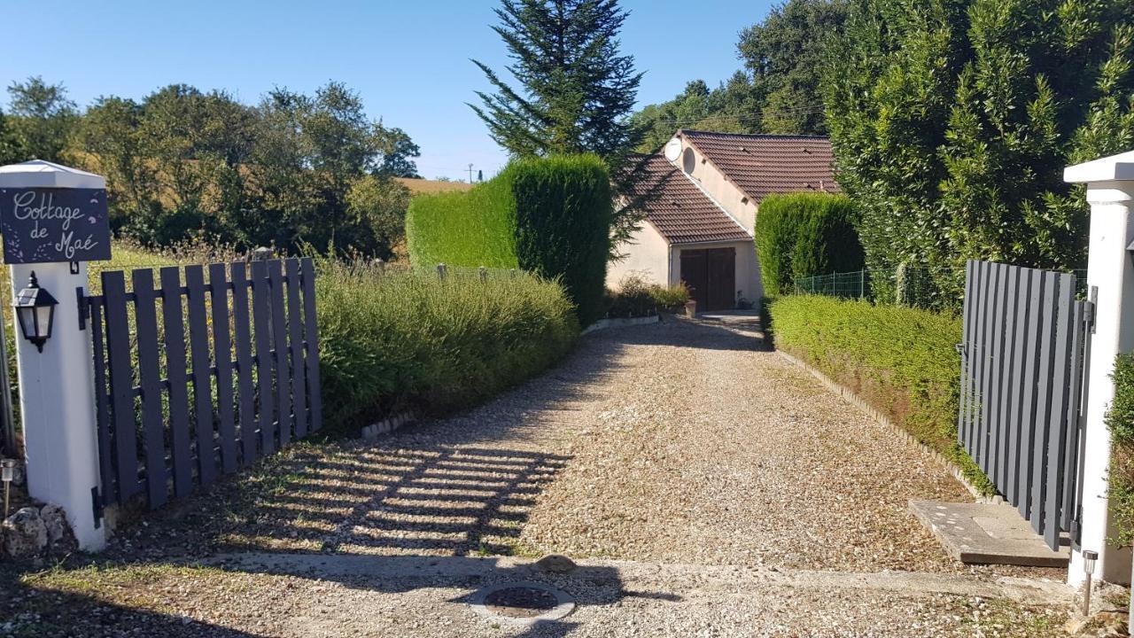 Le Cottage De Mae Seigy Bagian luar foto